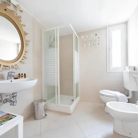 Ur-nest Battisti * Μπολόνια