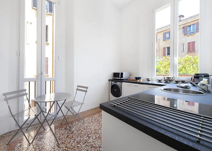 Ur-nest Battisti * 볼로냐